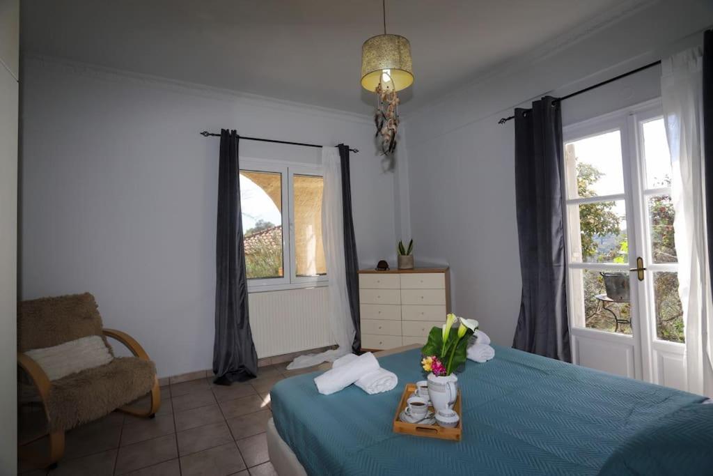 “Katerina'S Guest House” Kato Garouna Экстерьер фото